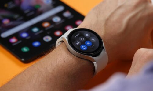 Galaxy Watch 4 Users Facing Pairing Issues, High Battery Drainage After Installing Google Assistant