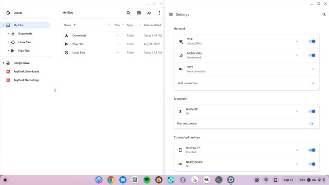 Geteilter Bildschirm auf einem Chromebook mit Tastaturkürzeln