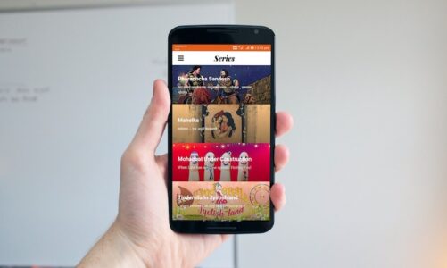 Storytel corteja a los consumidores indios con una serie de audio original